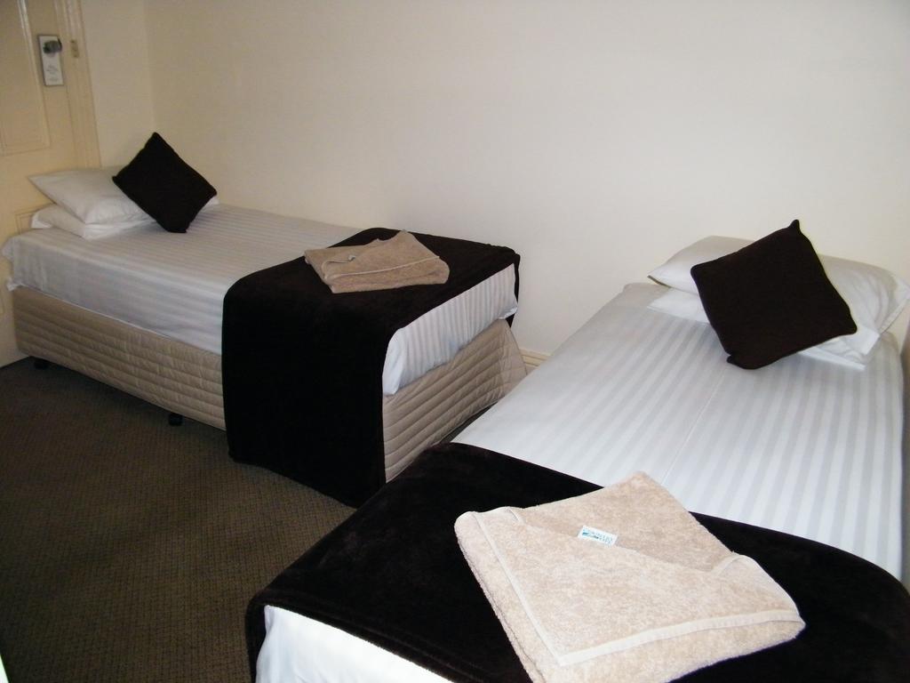 Grand Tasman Hotel Port Lincoln Extérieur photo